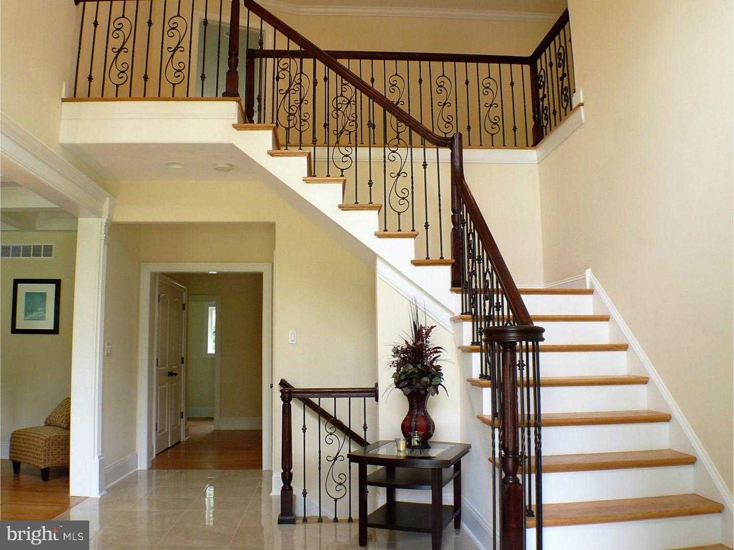 1315 Prospect Hill Road Villanova, PA 19085 - Photo 3 of 17 Foyer