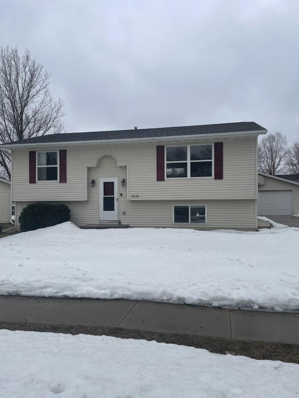 4244 10th Street Northwest Rochester, MN 55901 - Photo 1 of 1