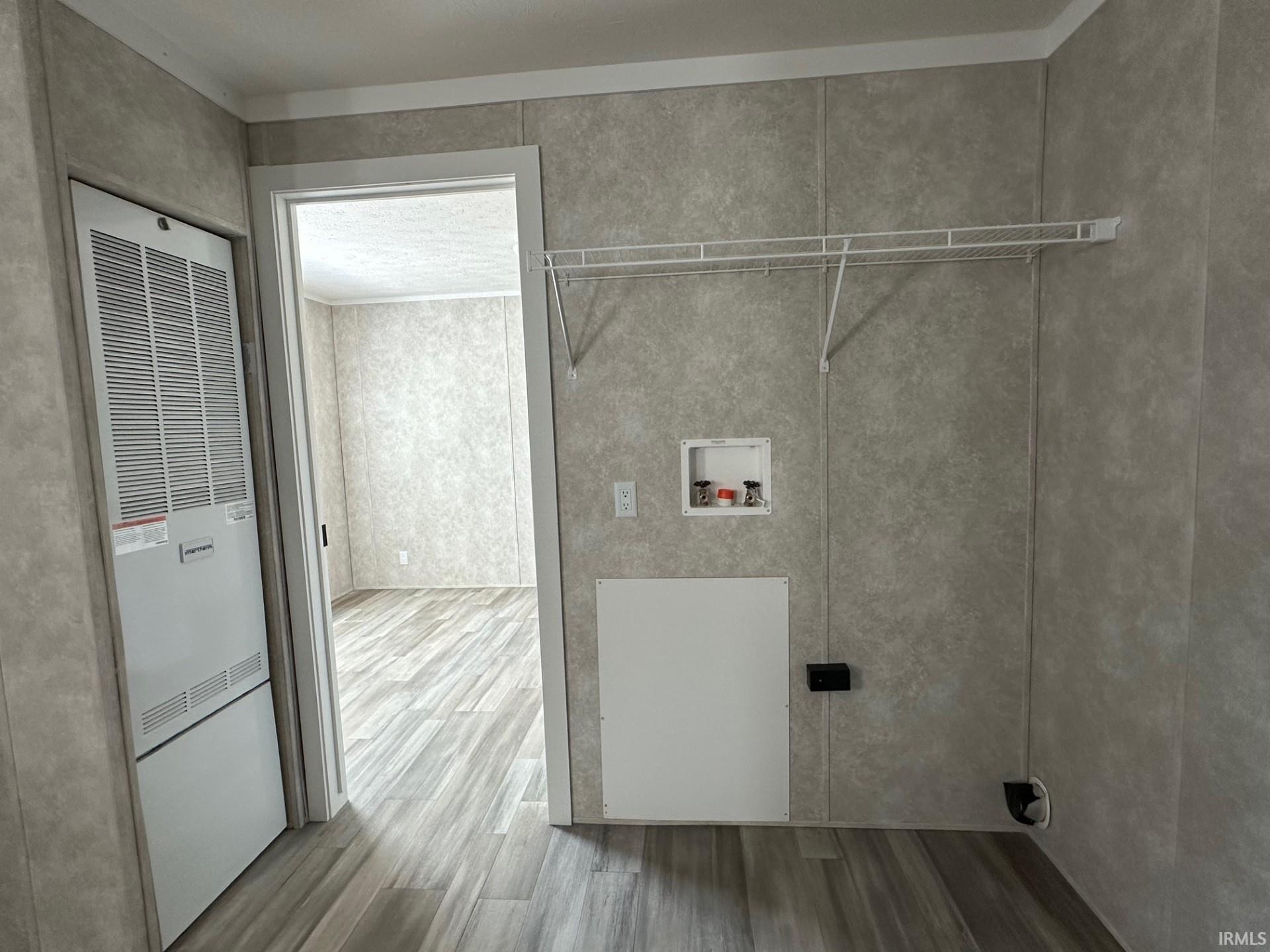 2510 Sheridan Road, Unit AC 41 Fort Wayne, IN 46803 - Photo 9 of 16