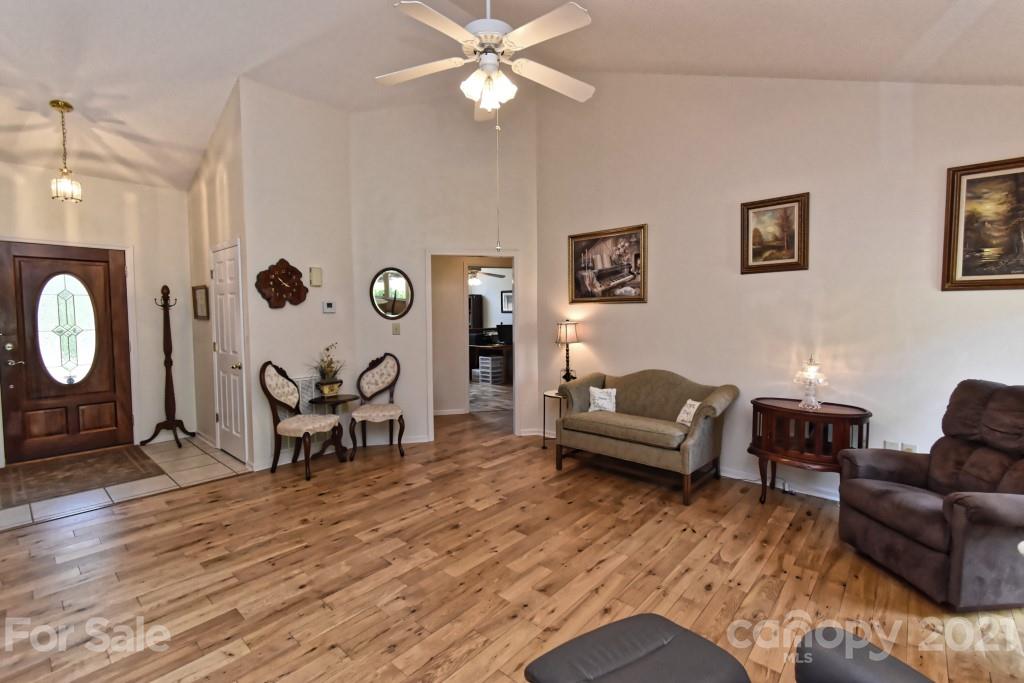 7813 McConnell Road Denver, NC 28037 - Photo 5 of 40 Gallery Image 5