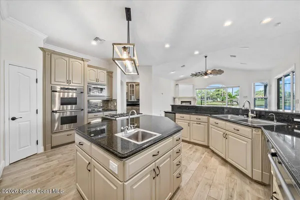 $1,250,000 | 918 Nelson Drive, Melbourne, FL 32940