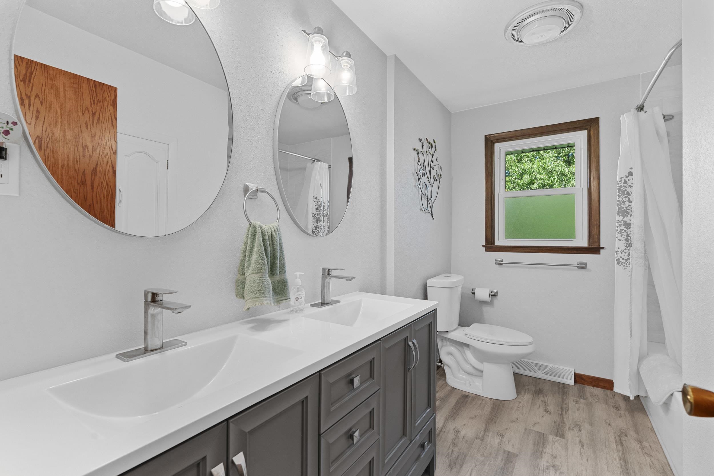 618 East Harding Drive Appleton, WI 54915 - Photo 22 of 33