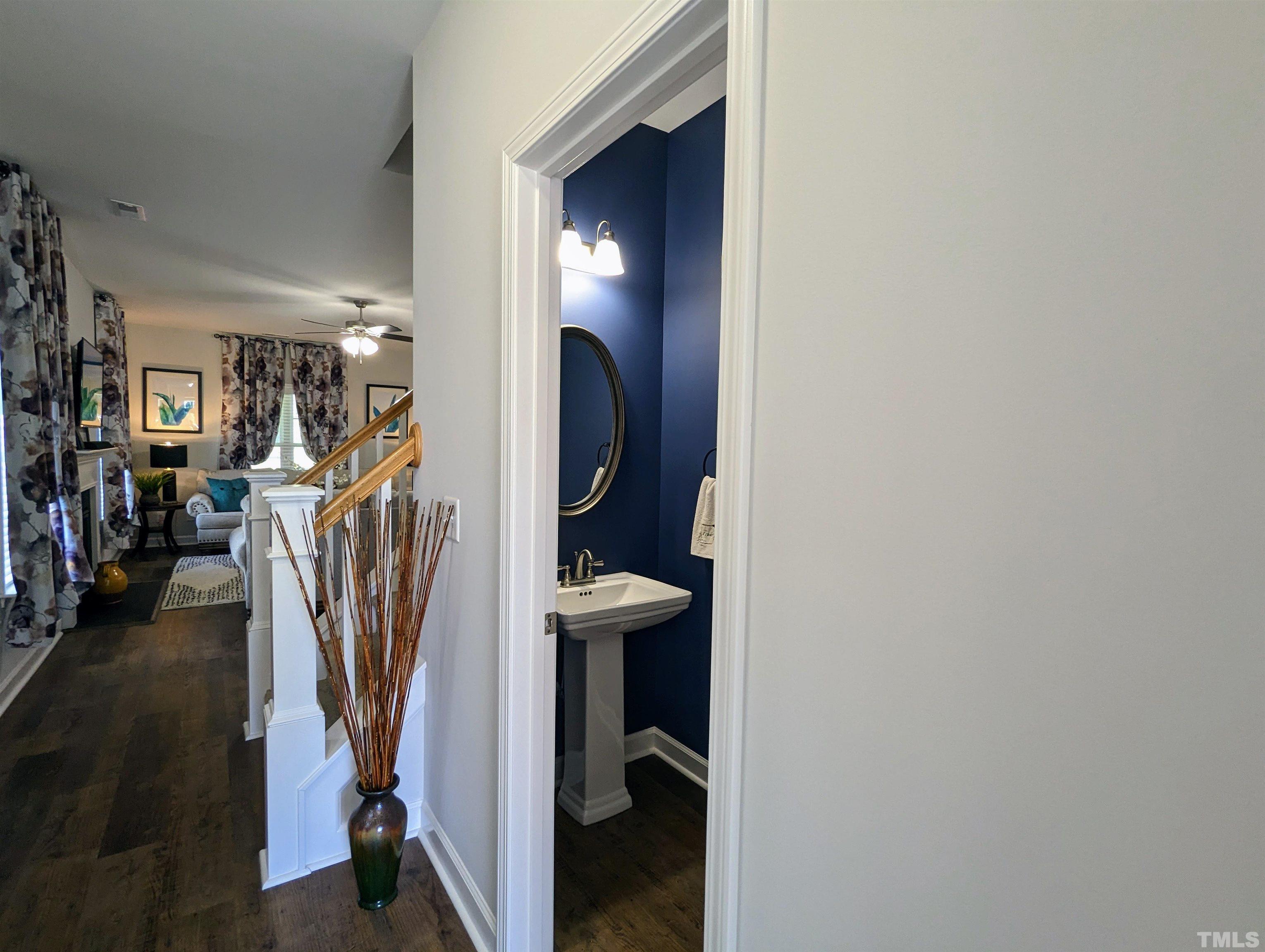 630 Ballance Road Fremont, NC 27830 - Photo 5 of 35 a view of a livingroom with a furniture