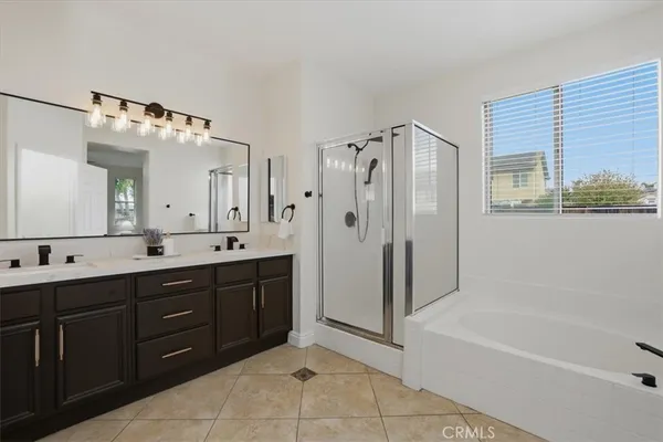 $879,900 | 6974 Riverboat Drive, Eastvale, CA 91752