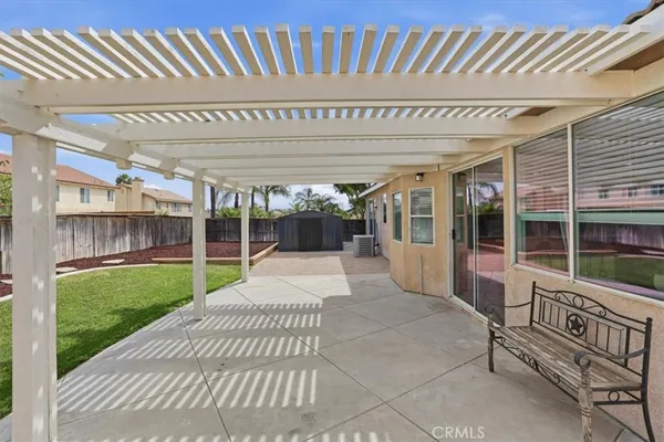 $879,900 | 6974 Riverboat Drive, Eastvale, CA 91752