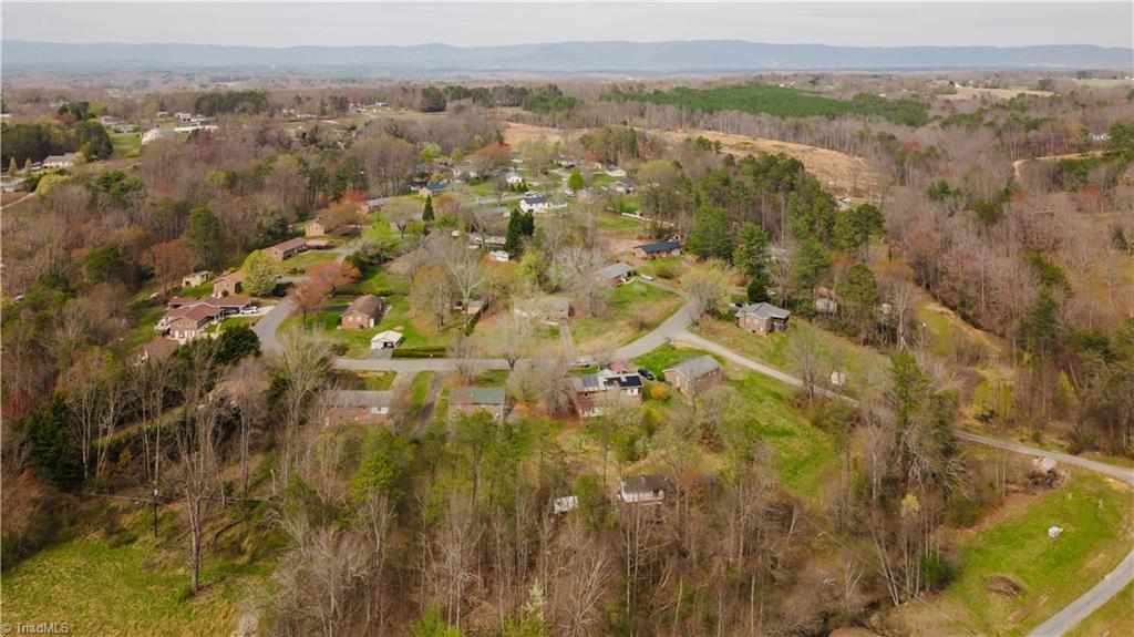 335 Badgett Avenue Mount Airy, NC 27030 - Photo 16 of 16