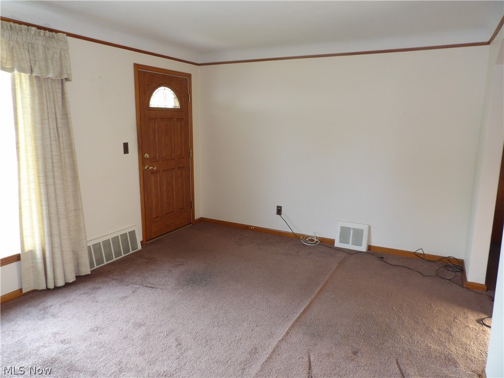 1636 Mapledale Road Wickliffe, OH 44092 - Photo 7 of 30 Gallery Image 7