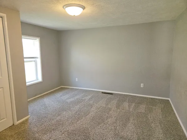 $54,900 | 502 West 9th Street, West Frankfort, IL 62896