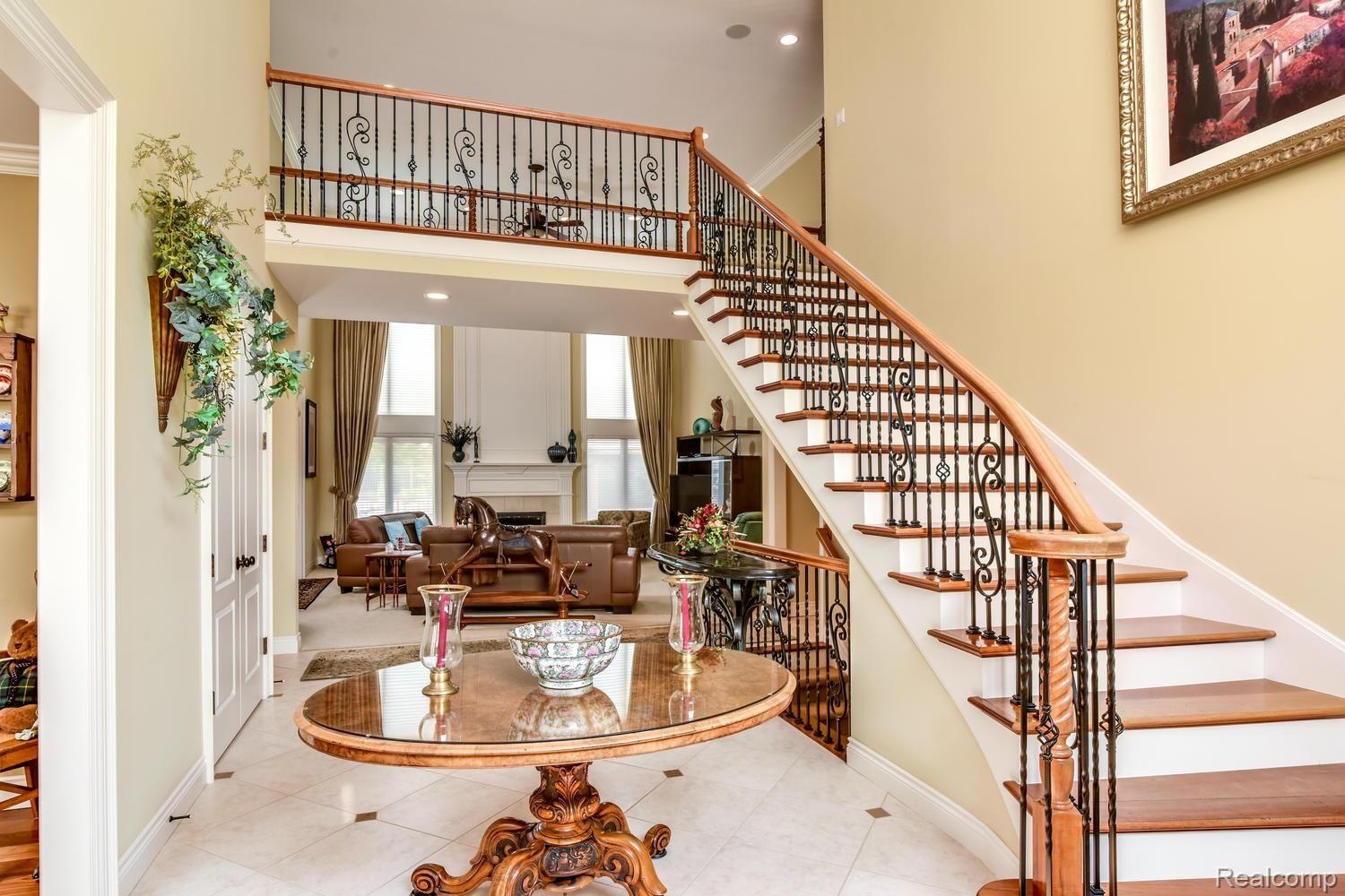 661 Langley Road Rochester, MI 48309 - Photo 10 of 41 661 Langley Rd Rochester Hills-large-002-60-661 Langley Rd Rochester Hills-1500x1000-72dpi.jpg