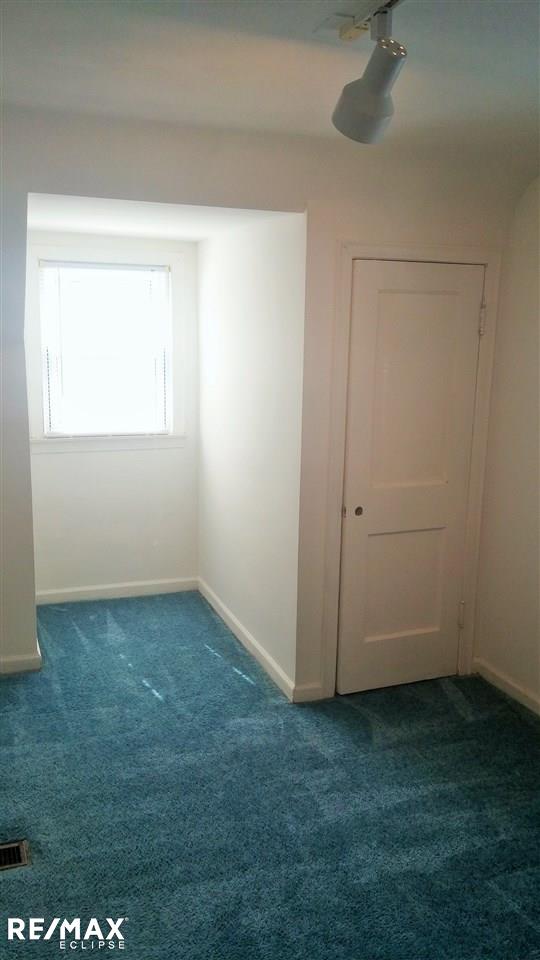 2036 Harvard Road Berkley, MI 48072 - Photo 22 of 32