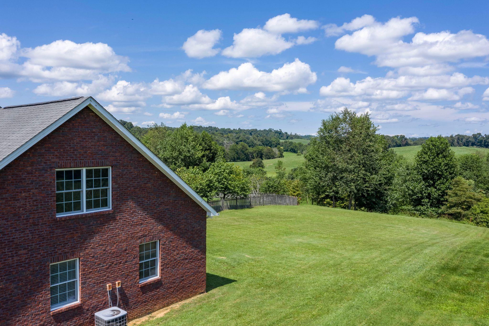 248 Hales Road Jonesborough, TN 37659 - Photo 5 of 63 248 Hales Road, Jonesborough TN (12 of 7