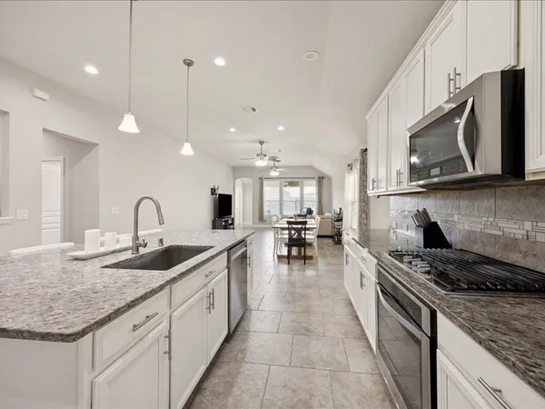$339,900 | 24111 Kingdom Isle Lane, Katy, TX 77493