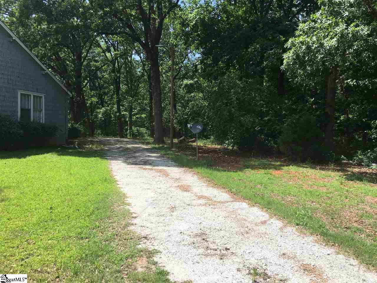 10113 Anderson Road Easley, SC 29642 - Photo 10 of 17 Gallery Image 10