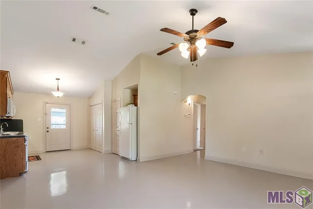 $1,275 | 412 East Beech Street, Ponchatoula, LA 70454