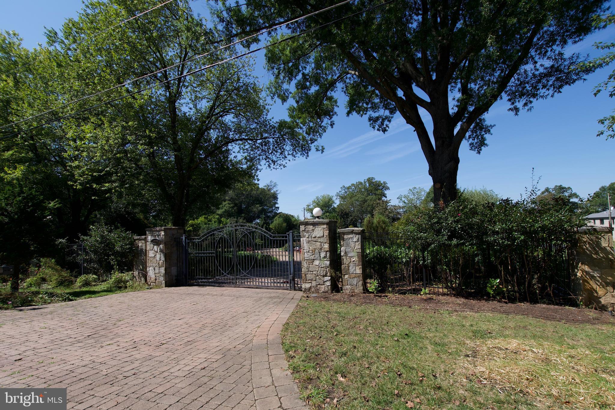 12304 Hatton Point Road Fort Washington, MD 20744 - Photo 6 of 10