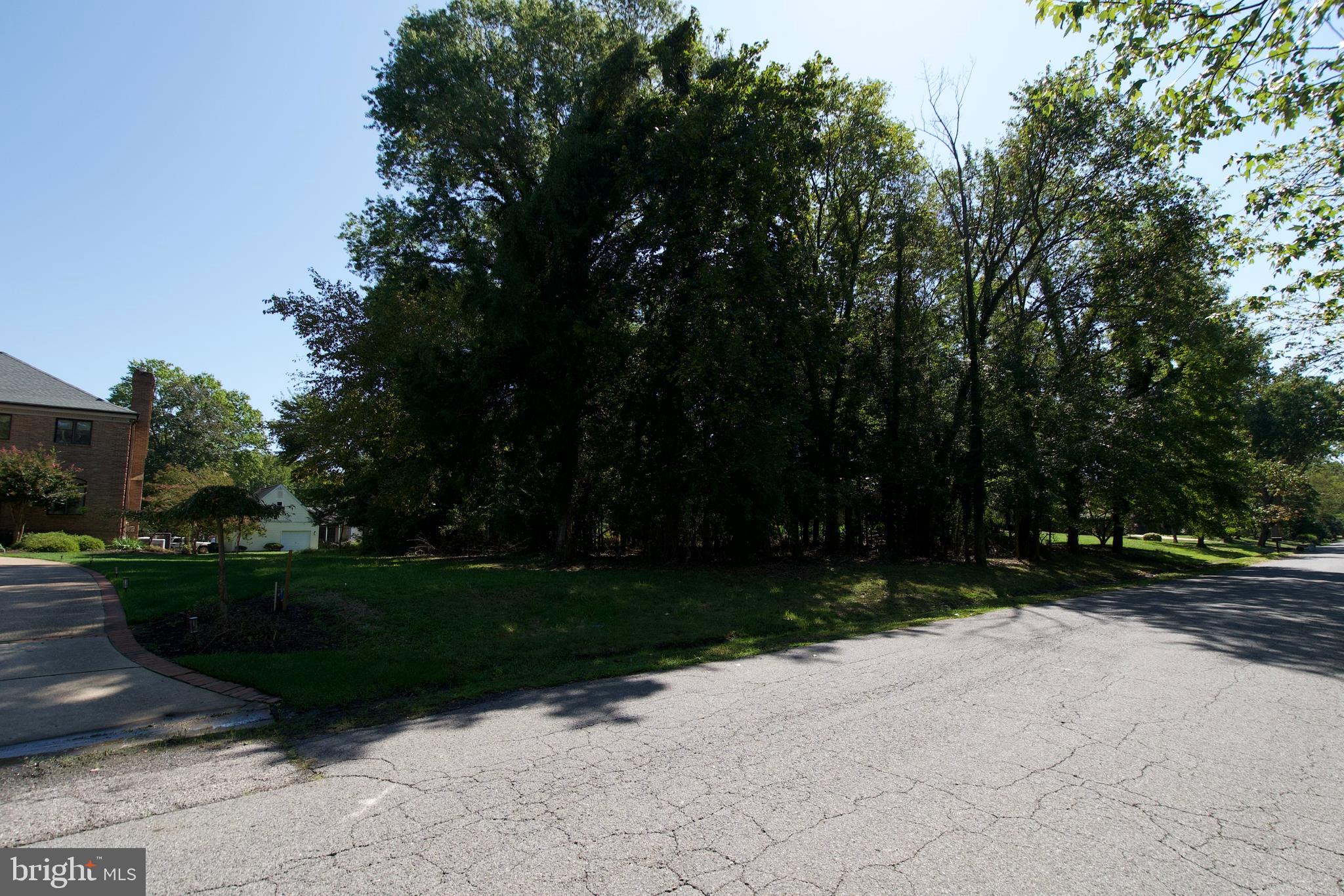 12304 Hatton Point Road Fort Washington, MD 20744 - Photo 8 of 10