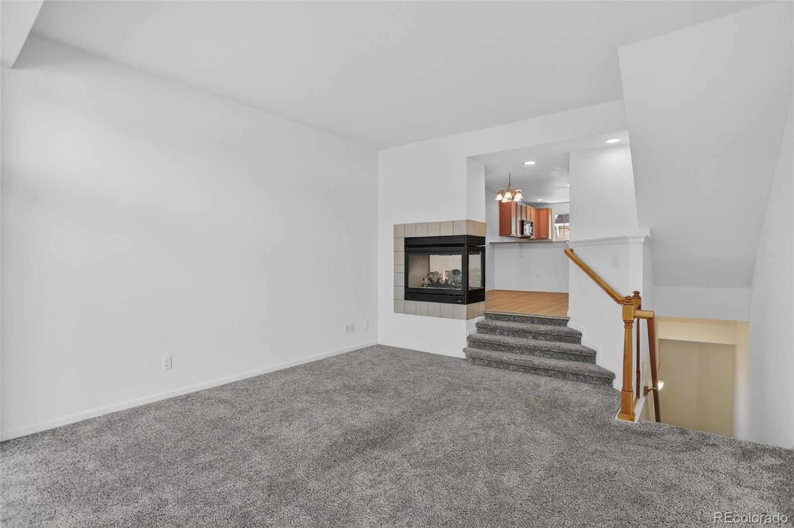 4122 Riley Drive Longmont, CO 80503 - Photo 7 of 42