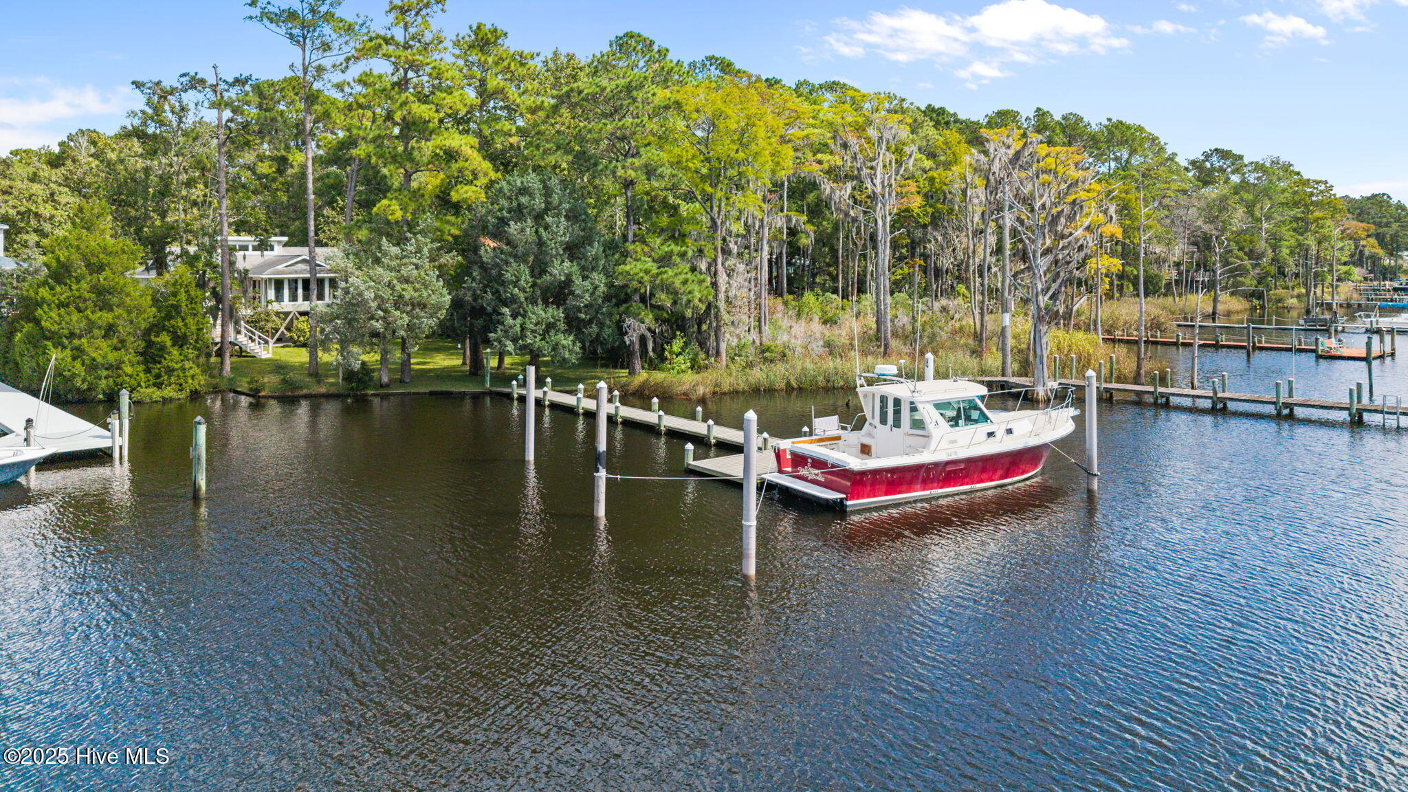 5504 Gondolier Drive New Bern, NC 28560 - Photo 1 of 87 14-web-or-mls-DJI_20251003131611_0139_D
