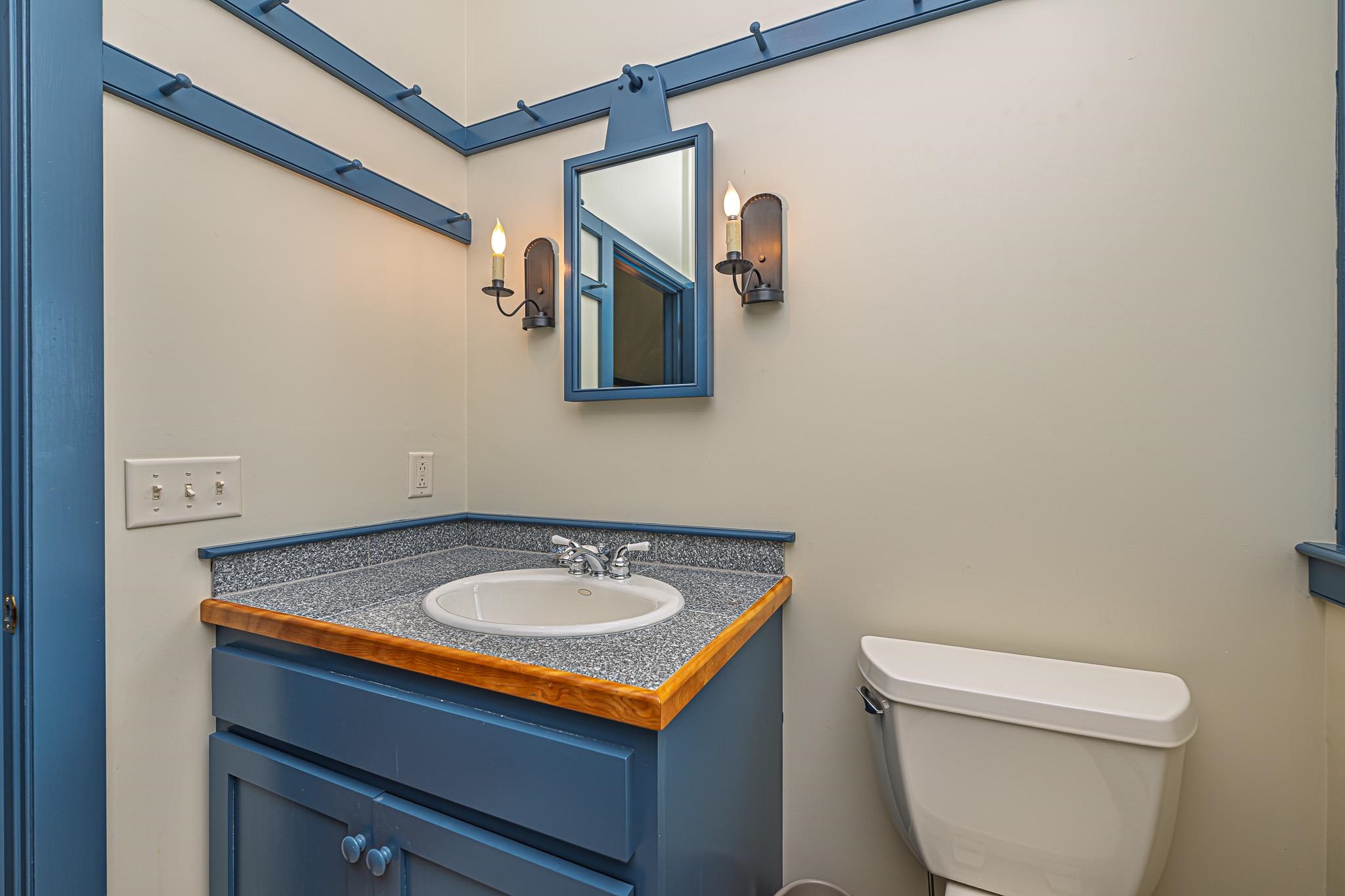 1502 King Hill Road New London, NH 03257 - Photo 39 of 59