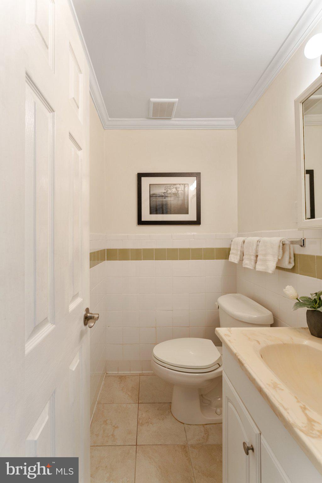 821 C Street Southeast Washington, DC 20003 - Photo 12 of 53