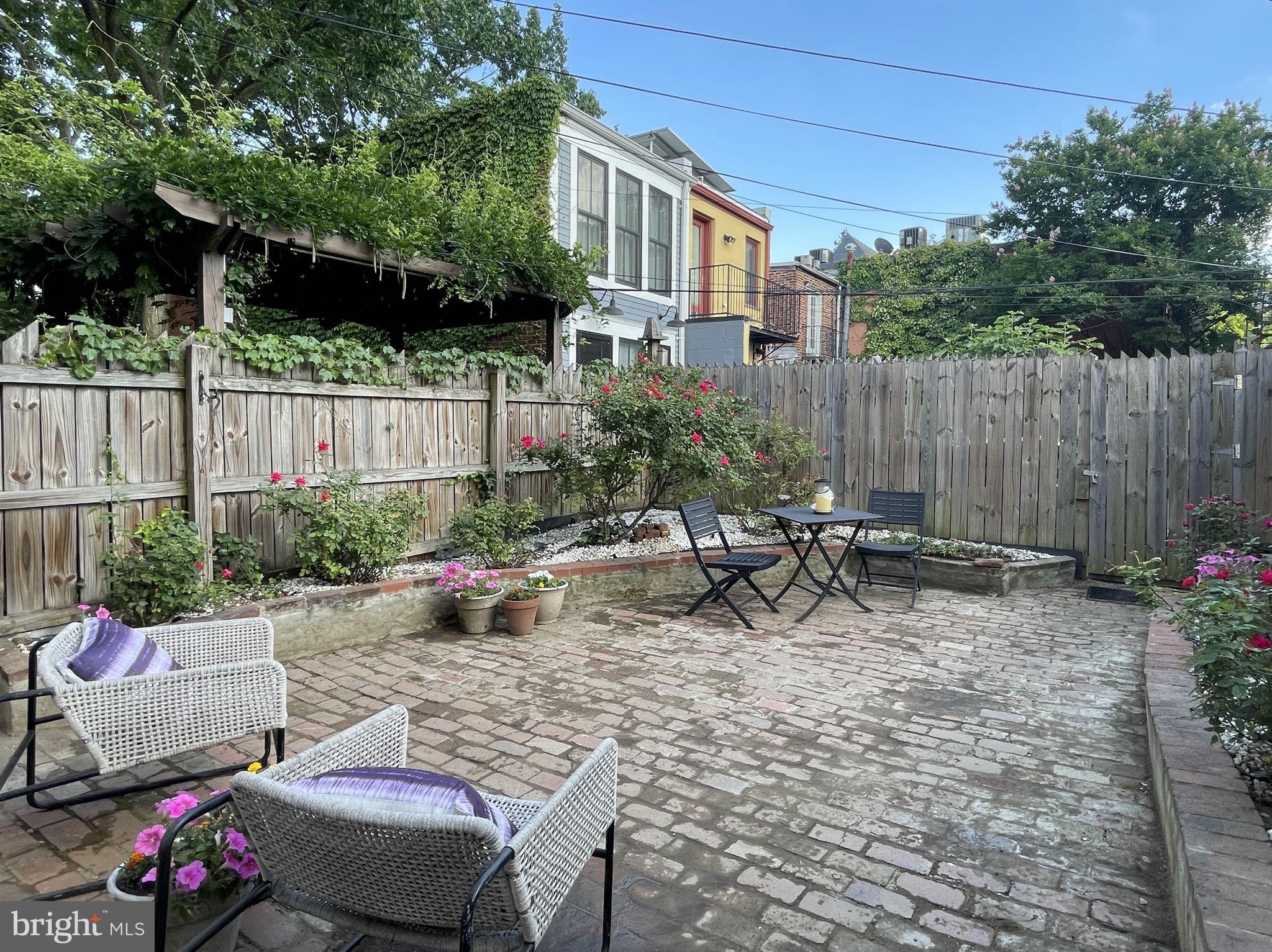 821 C Street Southeast Washington, DC 20003 - Photo 22 of 53