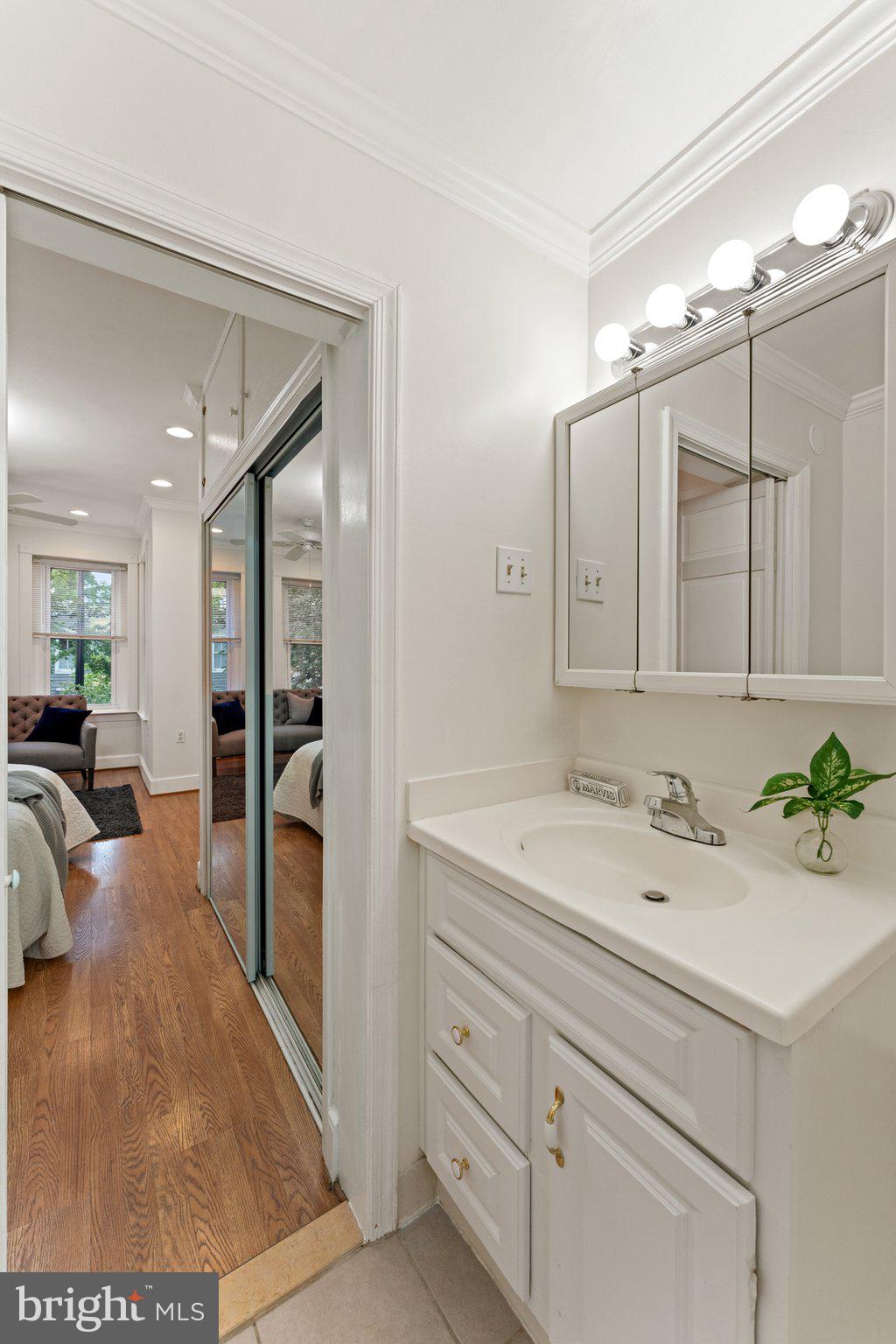 821 C Street Southeast Washington, DC 20003 - Photo 30 of 53