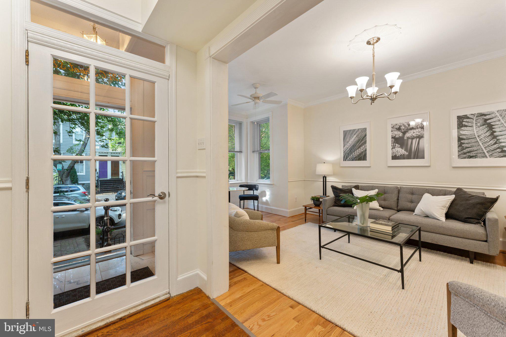 821 C Street Southeast Washington, DC 20003 - Photo 3 of 53