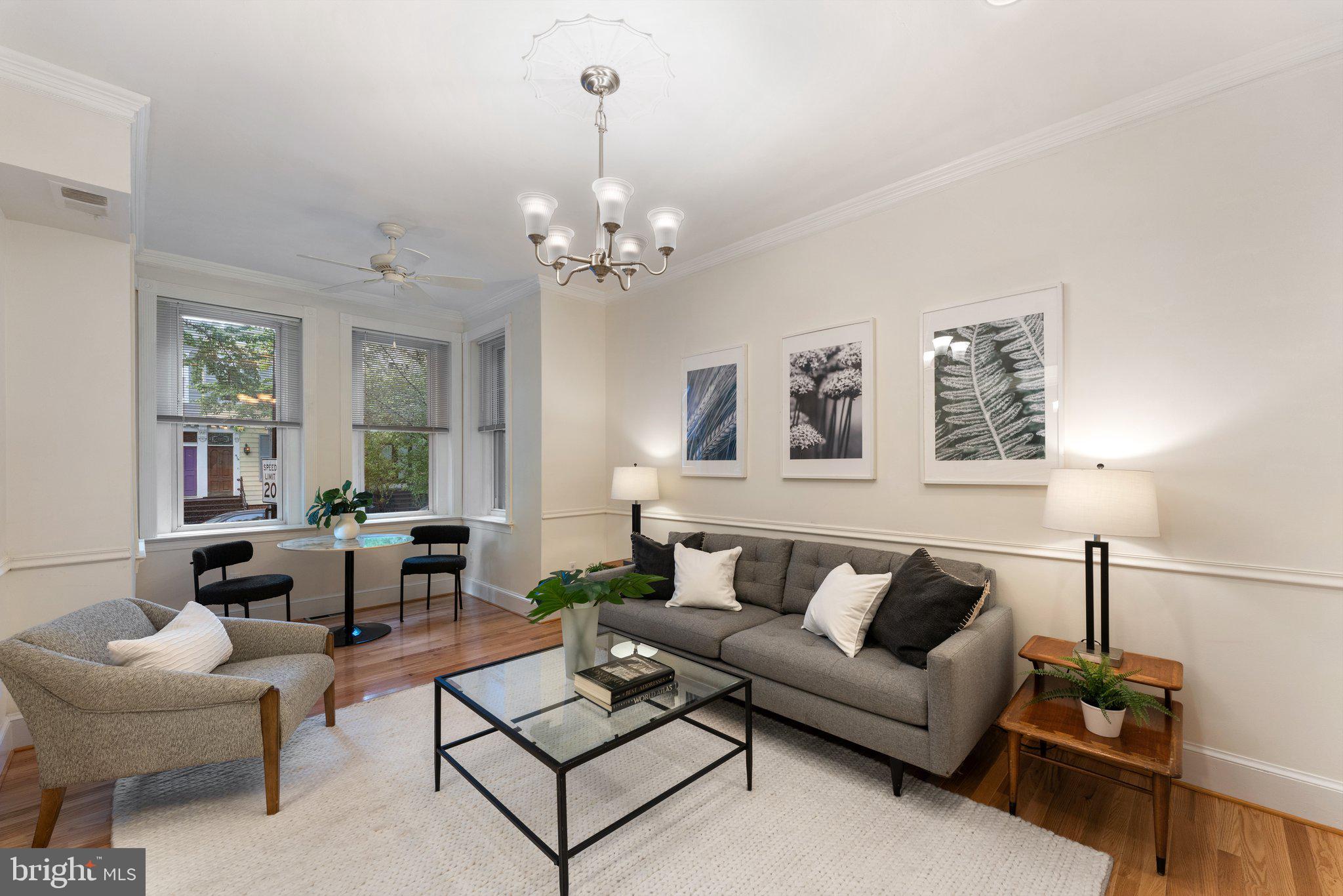 821 C Street Southeast Washington, DC 20003 - Photo 6 of 53