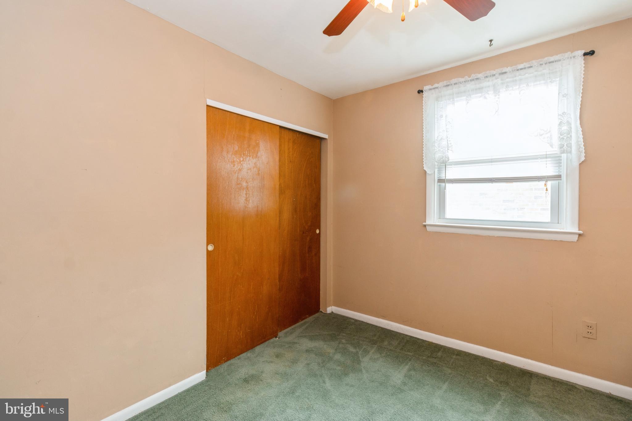 7333 Hill Road Philadelphia, PA 19128 - Photo 15 of 21