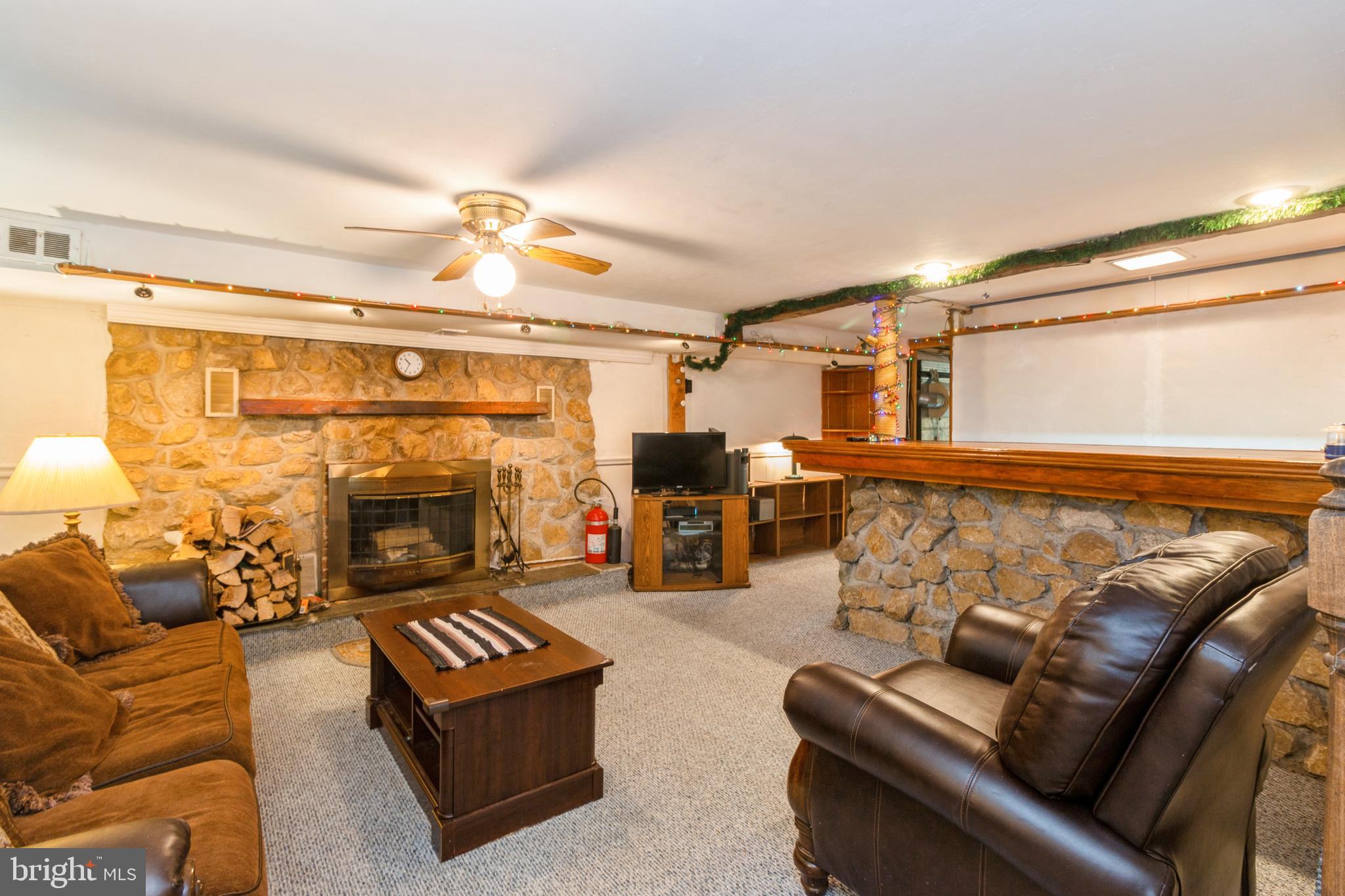 7333 Hill Road Philadelphia, PA 19128 - Photo 20 of 21