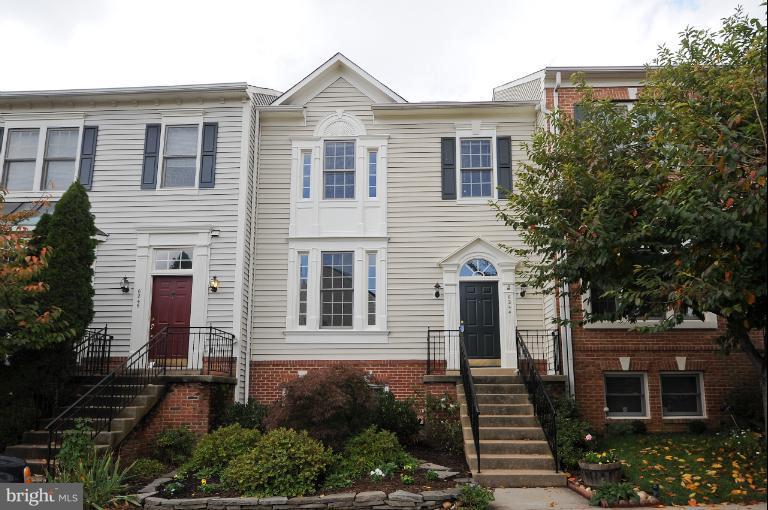 6244 Levi Court Springfield, VA 22150 - Photo 11 of 19 Exterior (Front)