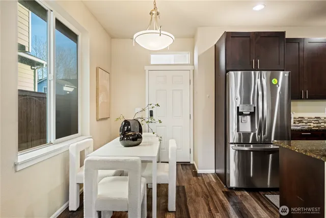 $589,950 | 26168 21st Place South, Des Moines, WA 98198