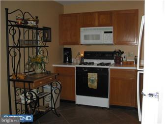 910 Rabbit Run Road Marlton, NJ 08053 - Photo 9 of 12 Kitchen