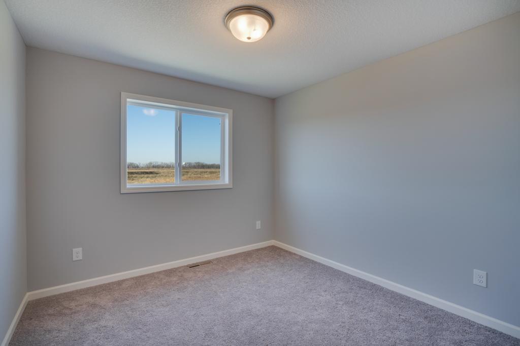 817 Fox River Road Somerset, WI 54025 - Photo 11 of 19 Gallery Image 11
