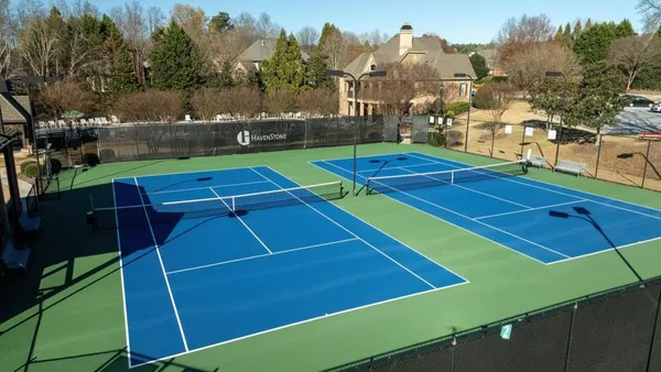 a view of a tennis court