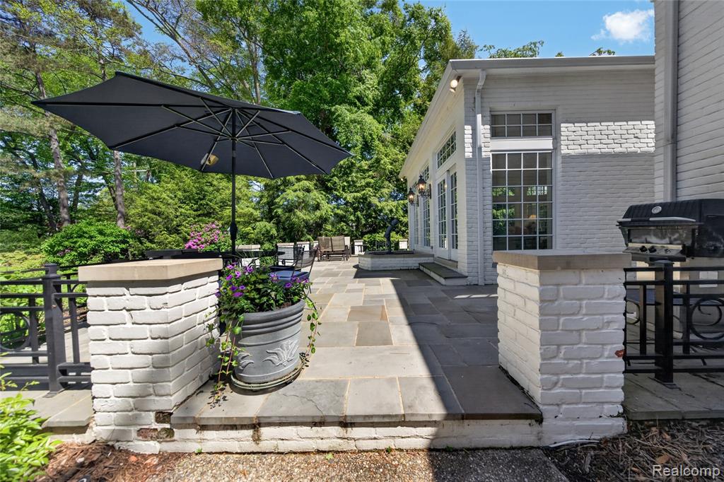 66 Oxford Road Grosse Pointe, MI 48236 - Photo 40 of 52