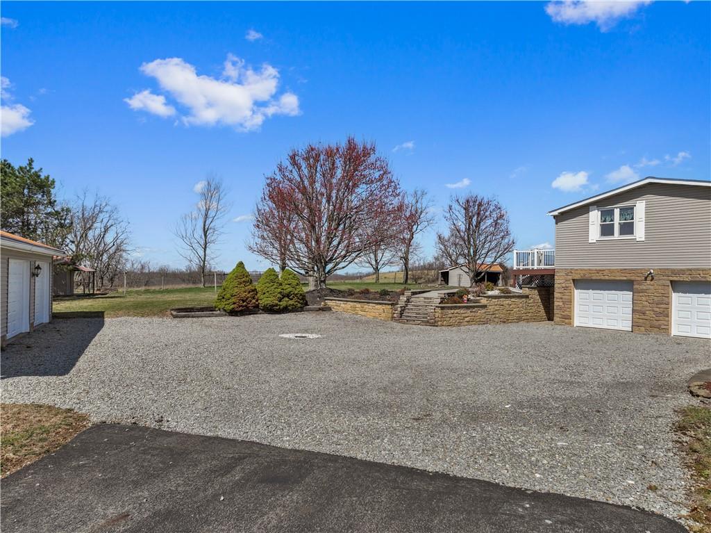 4205 Slope Hill Road Mount Pleasant, PA 15666 - Photo 4 of 50 Gallery Image 4