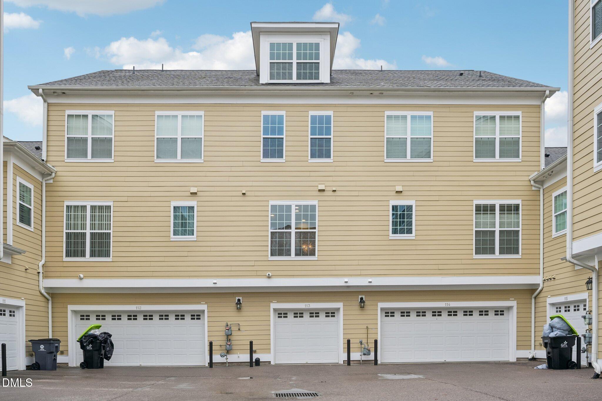 10510 Sablewood Drive, Unit 113 Raleigh, NC 27617 - Photo 38 of 38 a front view of a building