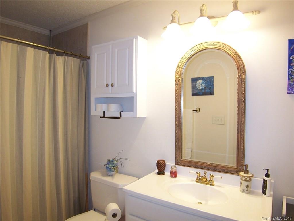 926 Thore Road Shelby, NC 28152 - Photo 11 of 24 Gallery Image 11