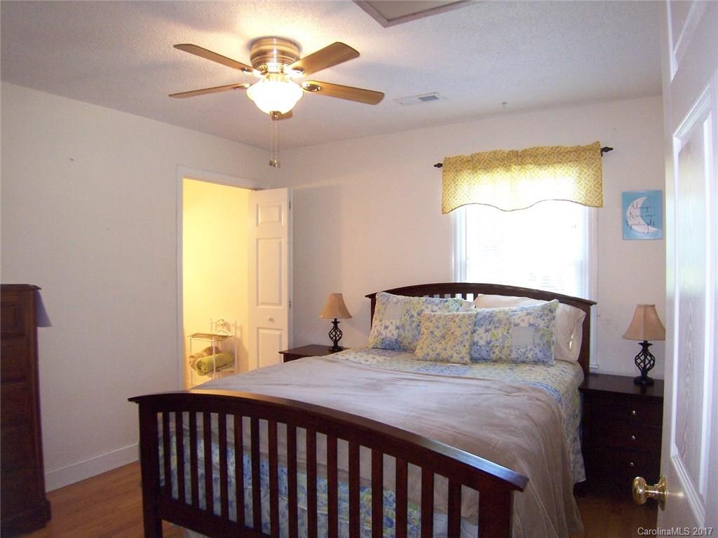 926 Thore Road Shelby, NC 28152 - Photo 12 of 24 Gallery Image 12