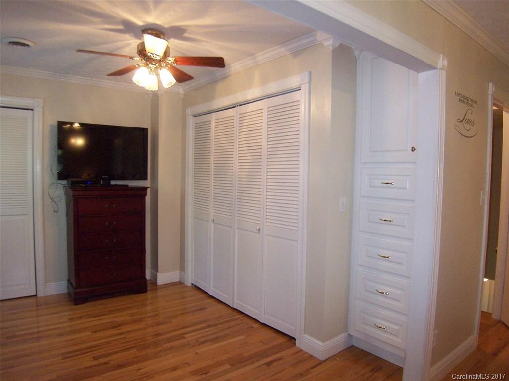 926 Thore Road Shelby, NC 28152 - Photo 17 of 24 Gallery Image 17