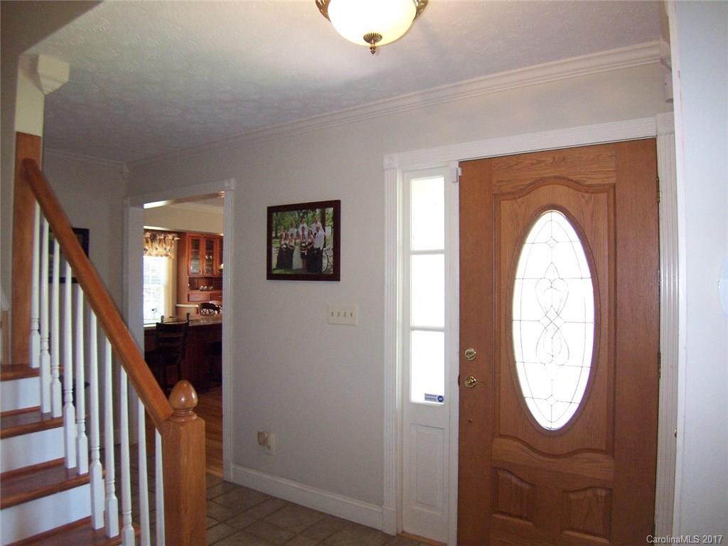 926 Thore Road Shelby, NC 28152 - Photo 5 of 24 Gallery Image 5