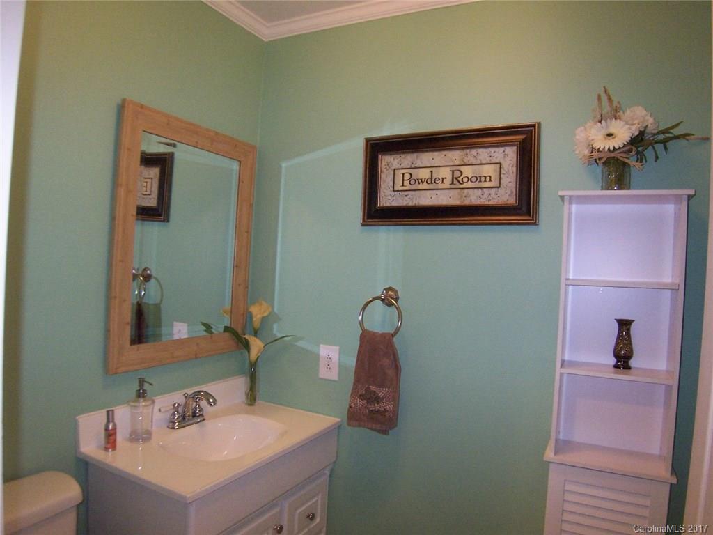 926 Thore Road Shelby, NC 28152 - Photo 10 of 24 Gallery Image 10