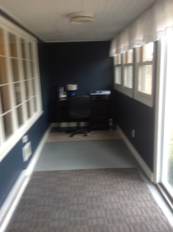 75 Carnavon Circle Springfield, MA 01109 - Photo 12 of 23