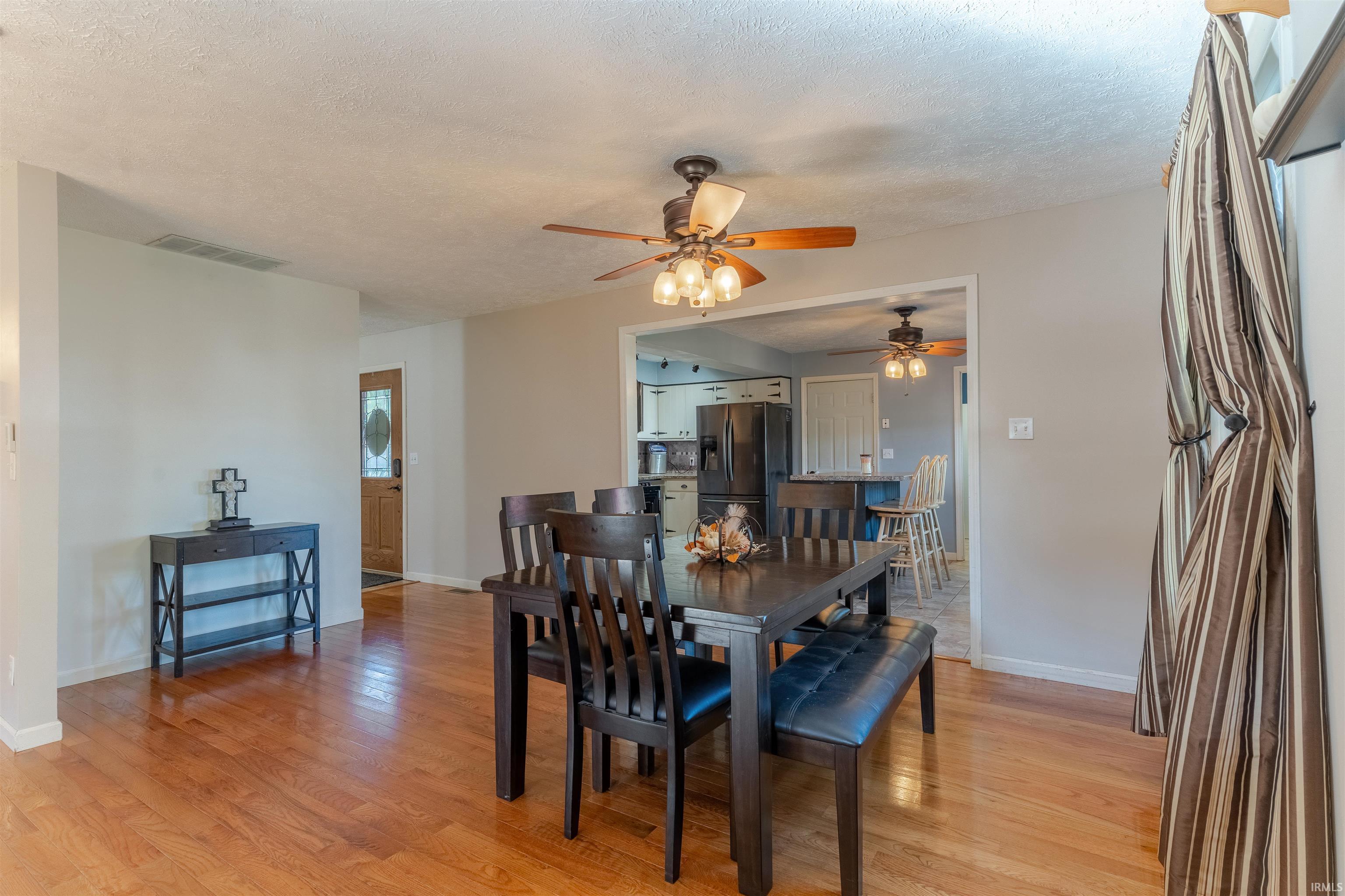 1606 Robin Lane Mount Vernon, IN 47620 - Photo 11 of 32