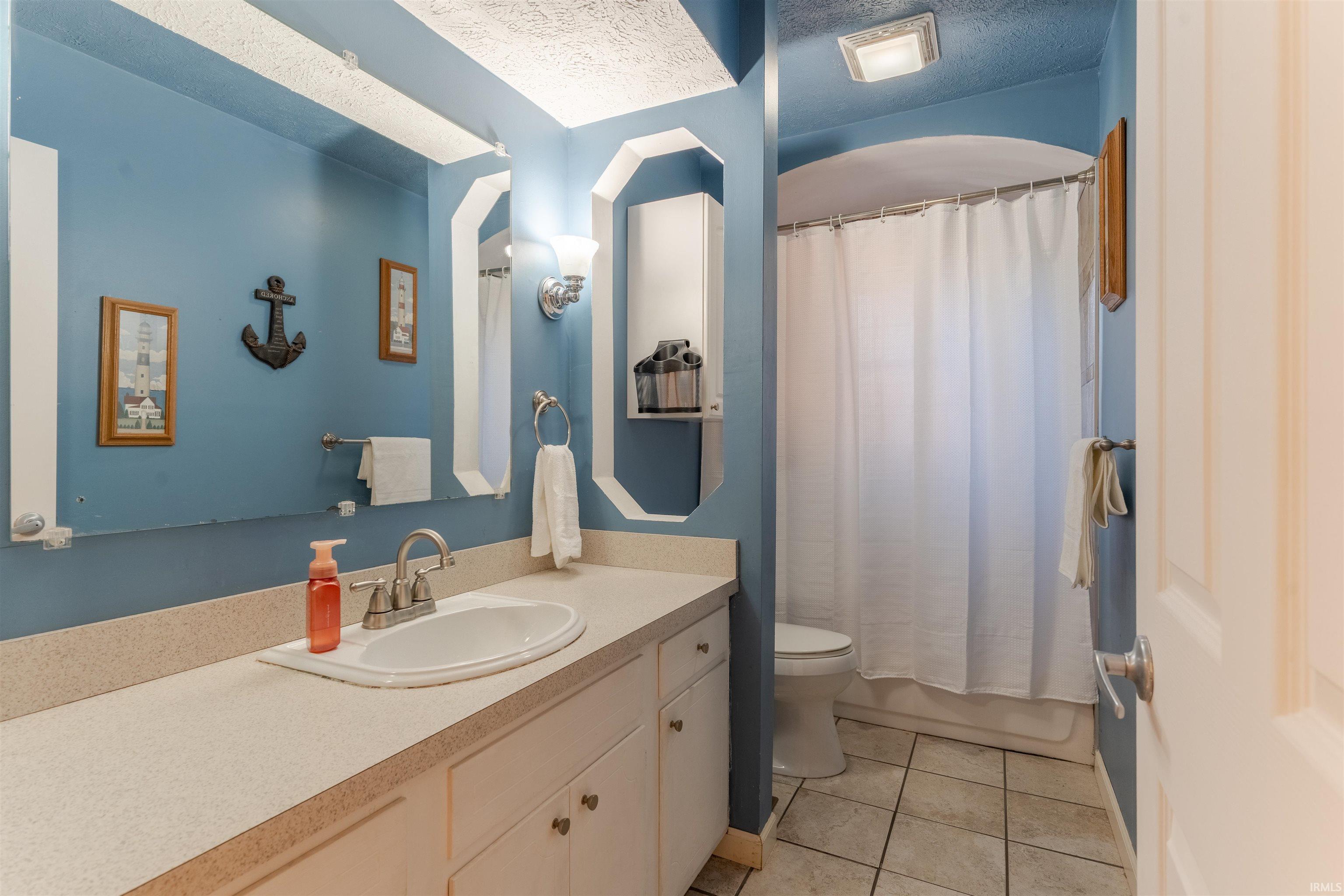 1606 Robin Lane Mount Vernon, IN 47620 - Photo 25 of 32