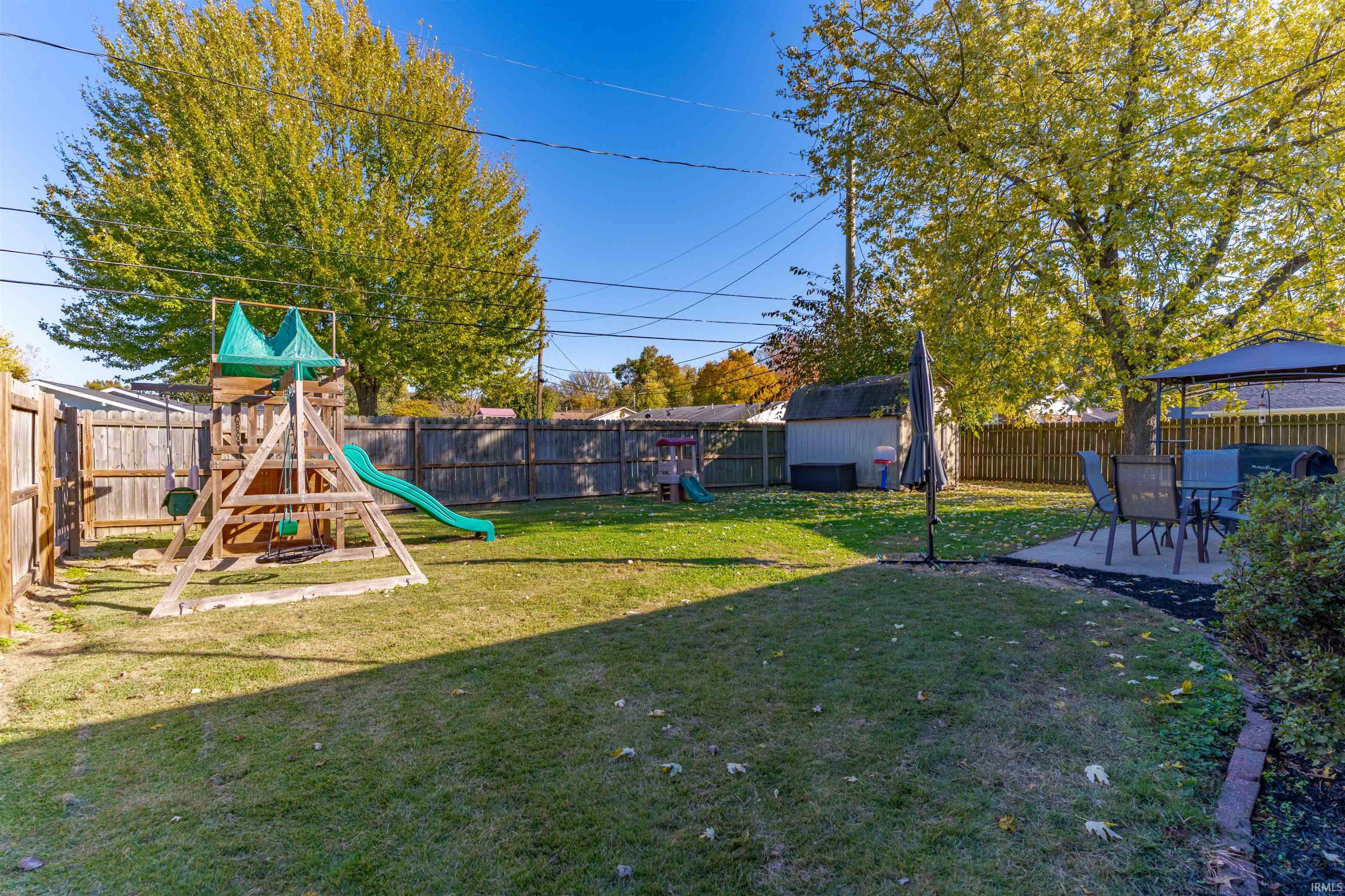 1606 Robin Lane Mount Vernon, IN 47620 - Photo 28 of 32