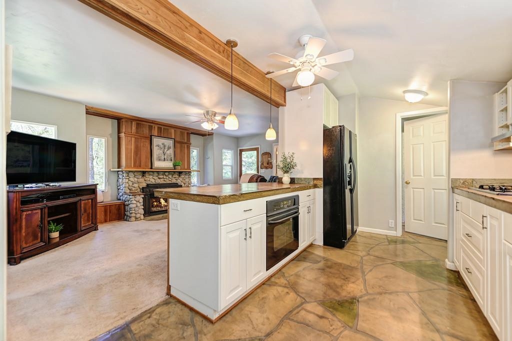 32446 Ridge Road Dutch Flat, CA 95714 - Photo 5 of 21 Gallery Image 5
