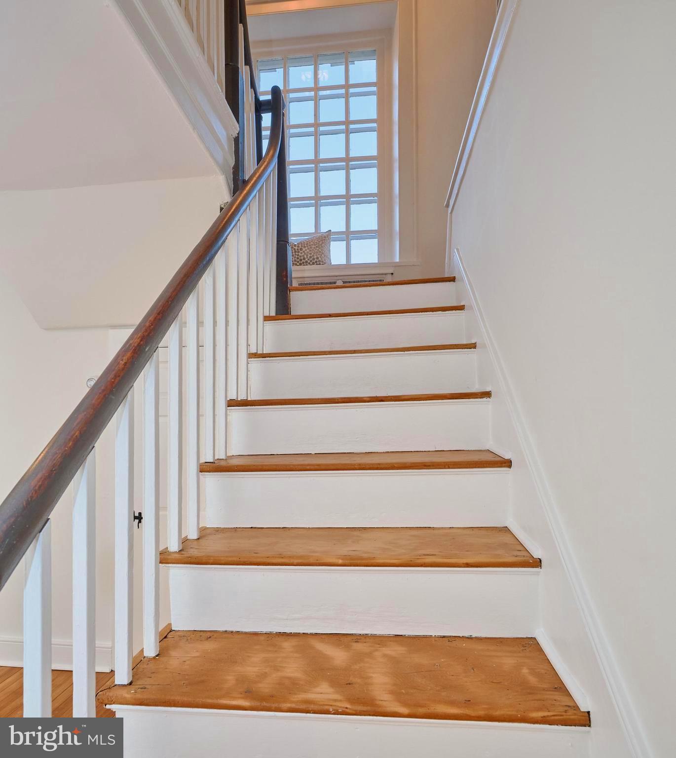 332 South Sugan Road New Hope, PA 18938 - Photo 32 of 55