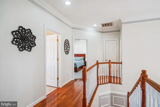 $888,000 | 21120 Hickory Forest Way, Germantown, MD 20876